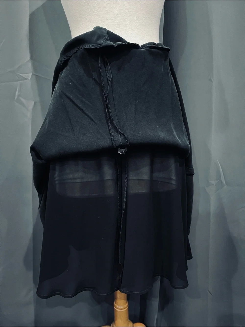 Carlisle Sz 8 Lined Black Suede Pleated A Line Mini Skirt.